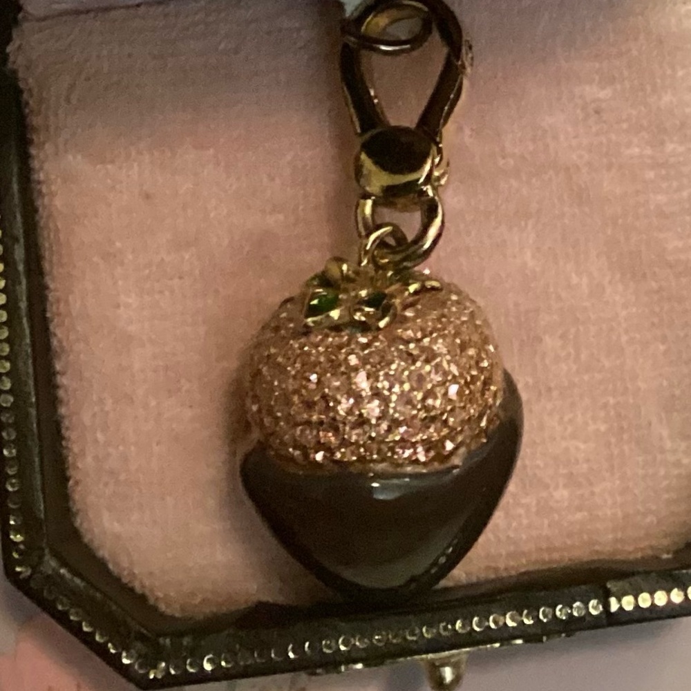 Juicy Couture Y2K Pave Strawberry chocolate dipped charm
